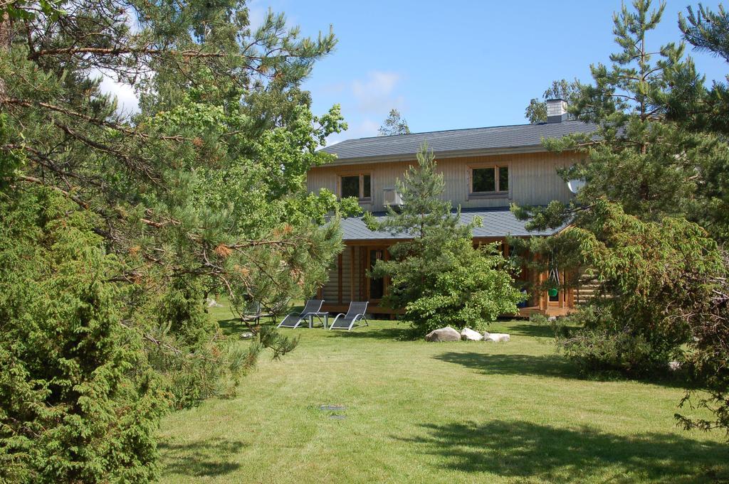 Kibuvitsa Holiday House Muratsi Exterior photo